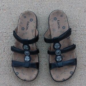 Taos Prize 3 Black Leather Strap Embellished Slide Sandals